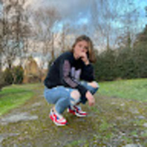 Meet your Posher, Abigail